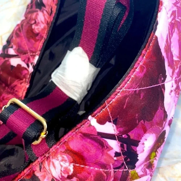 Victoria’s Secret‎ Logo Love Tote Weekender New - Picture 11 of 12